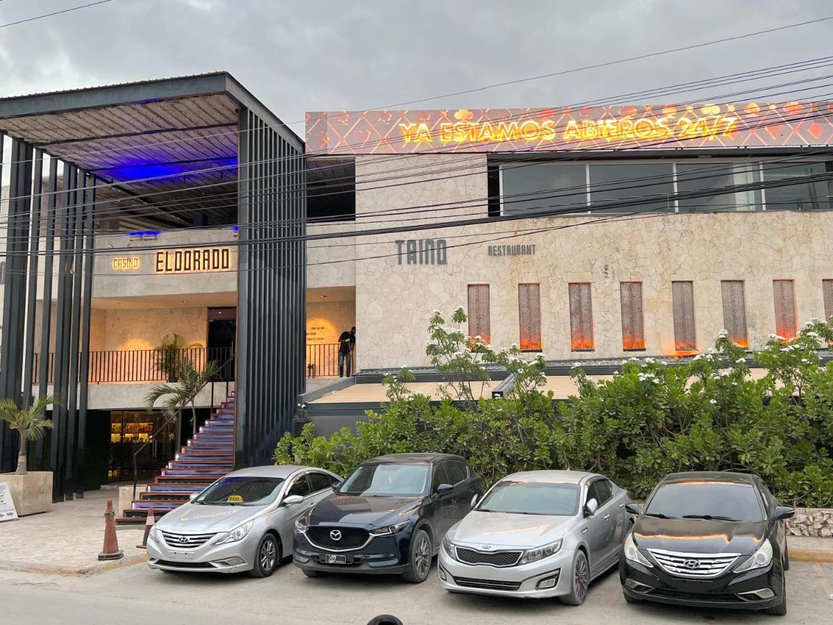 Vacation Studios With Rooftop Pool, Beach Club, Spa, Restaurants - Ducassi Collection - Playa Los Corales Punta Cana Exterior foto
